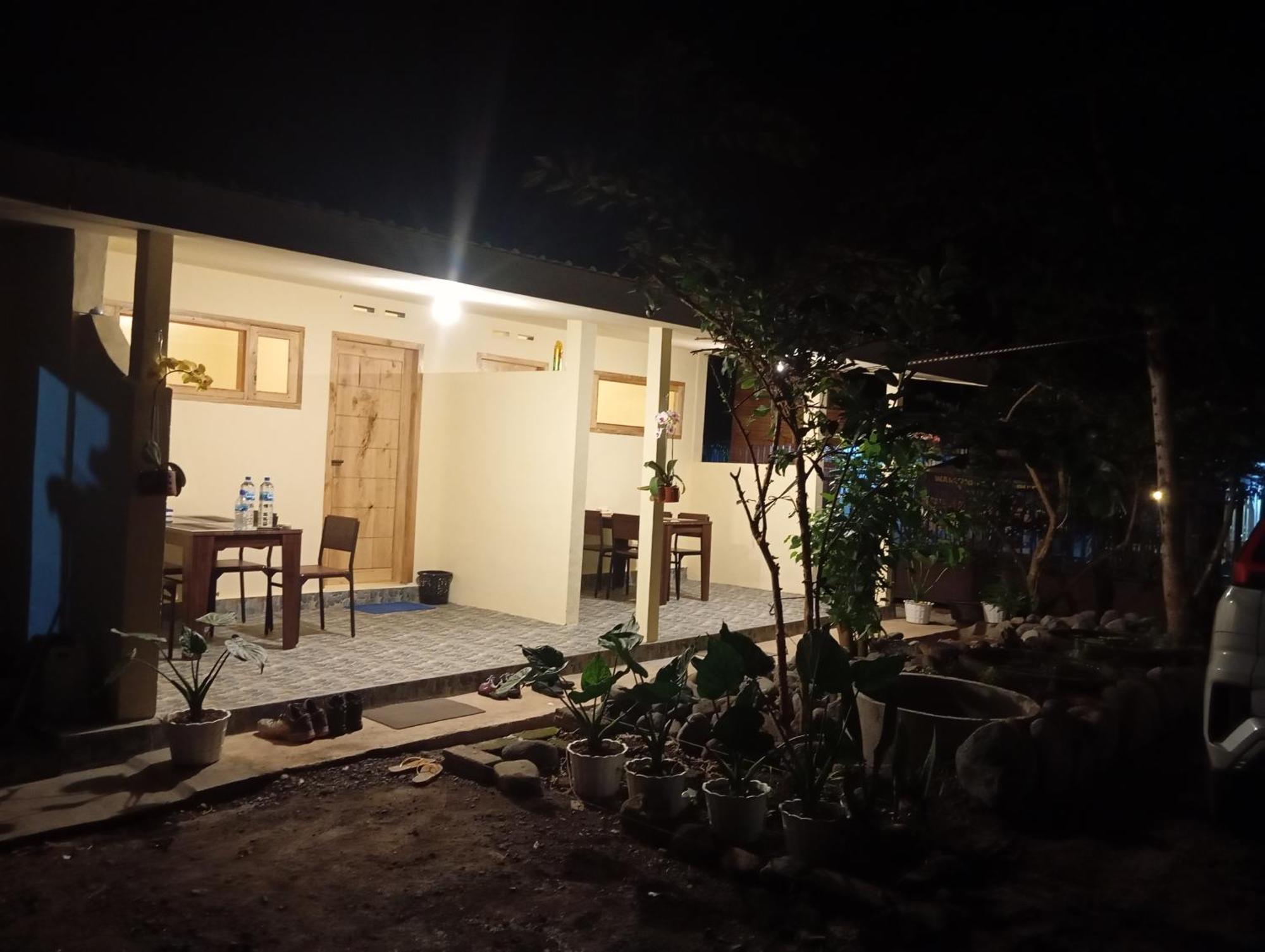 Rumah Kawan Senaru House Of Friend Dış mekan fotoğraf