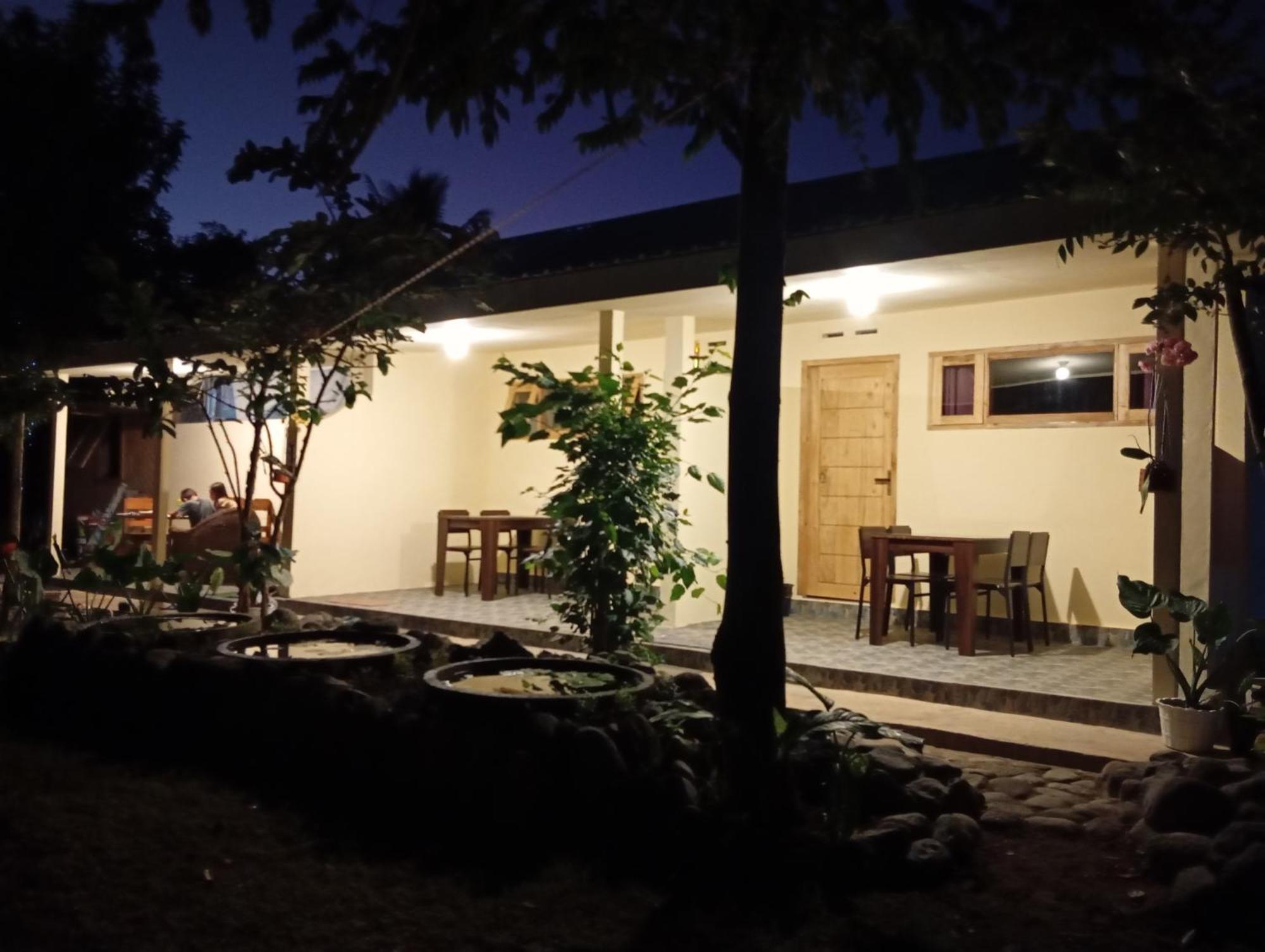 Rumah Kawan Senaru House Of Friend Dış mekan fotoğraf